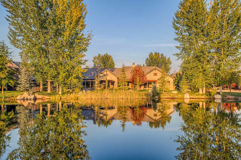 1025 W Shearwater Ln, Eagle, ID 83616 photo 1