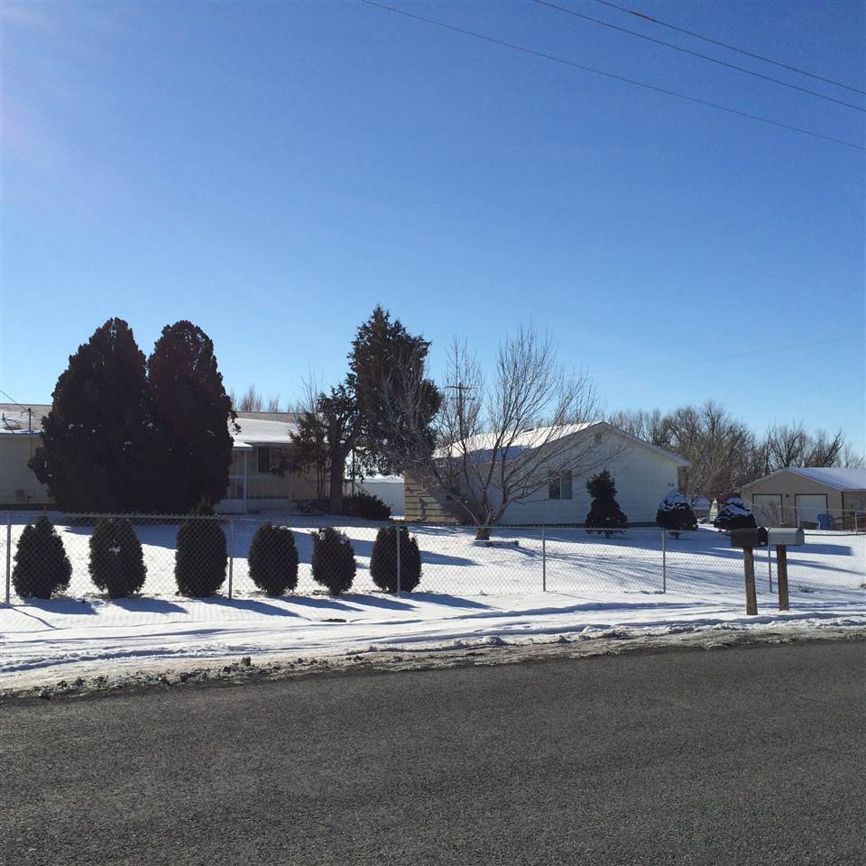 410 Hagerman Ave E, Hagerman, ID 83332 photo 1