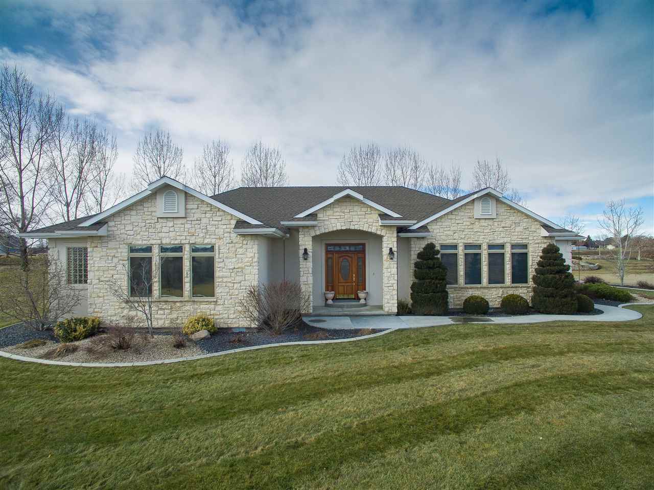 25111 Freezeout Rd, Caldwell, ID 83607 photo 1