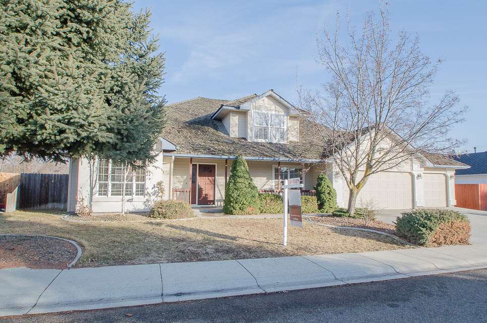1068 N Player Ave, Eagle, ID 83616 photo 1