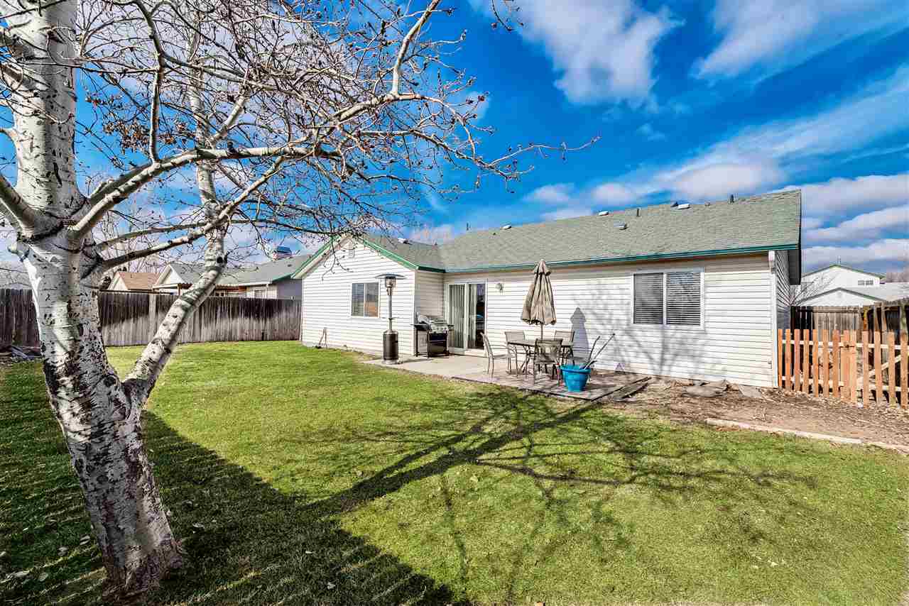 383 W Case St, Kuna, ID 83634 photo 1