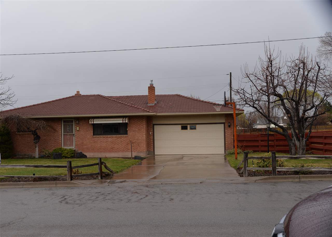 1867 9th E, Twin Falls, ID 83301 photo 1