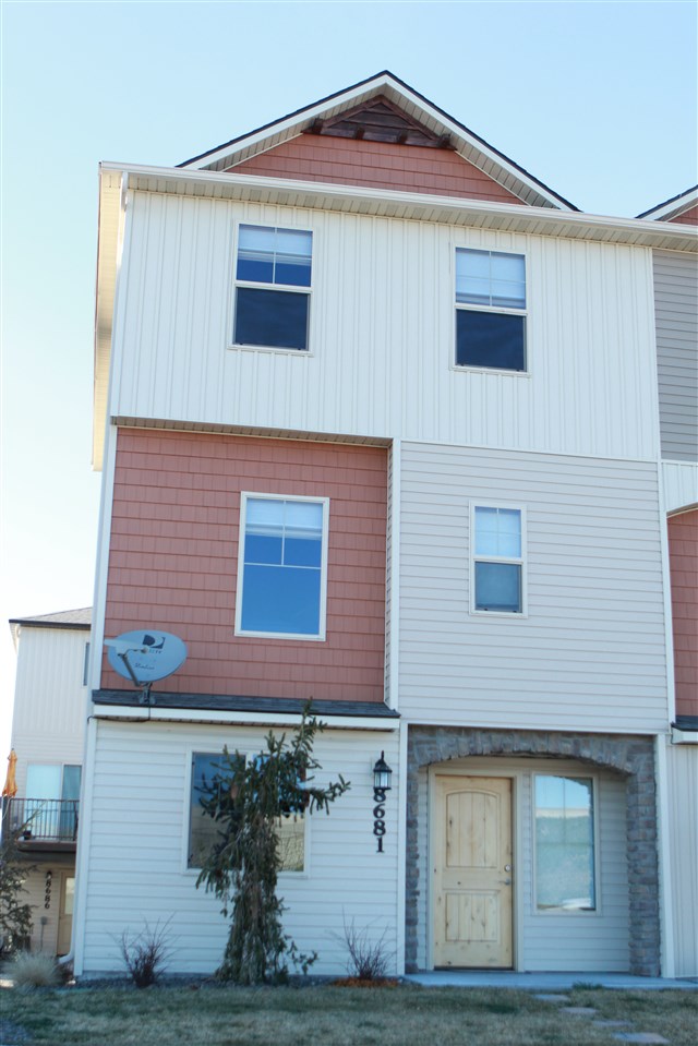 8681 W Pine Valley Ln, Boise, ID 83709 photo 1