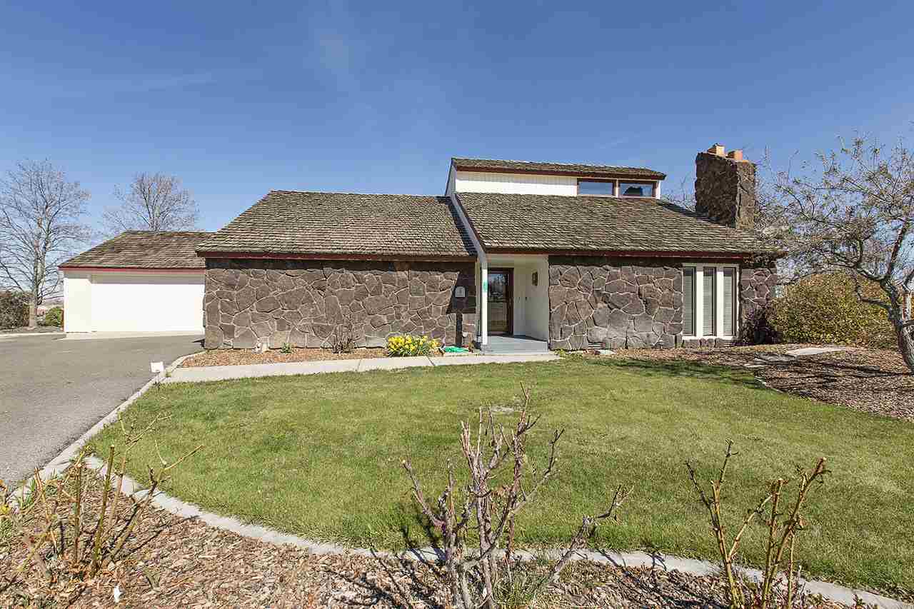 110 Brook Dr, Buhl, ID 83316 photo 1