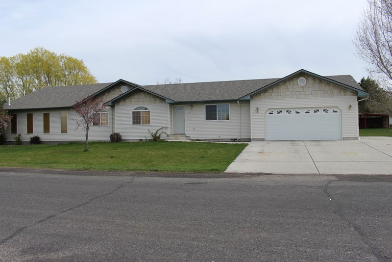 2710 W Northview Dr, Hagerman, ID 83332 photo 1