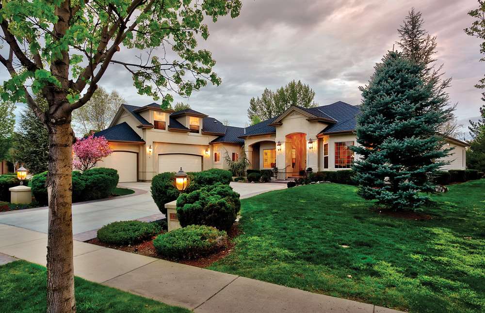 568 W Two Rivers Dr, Eagle, ID 83616 photo 1