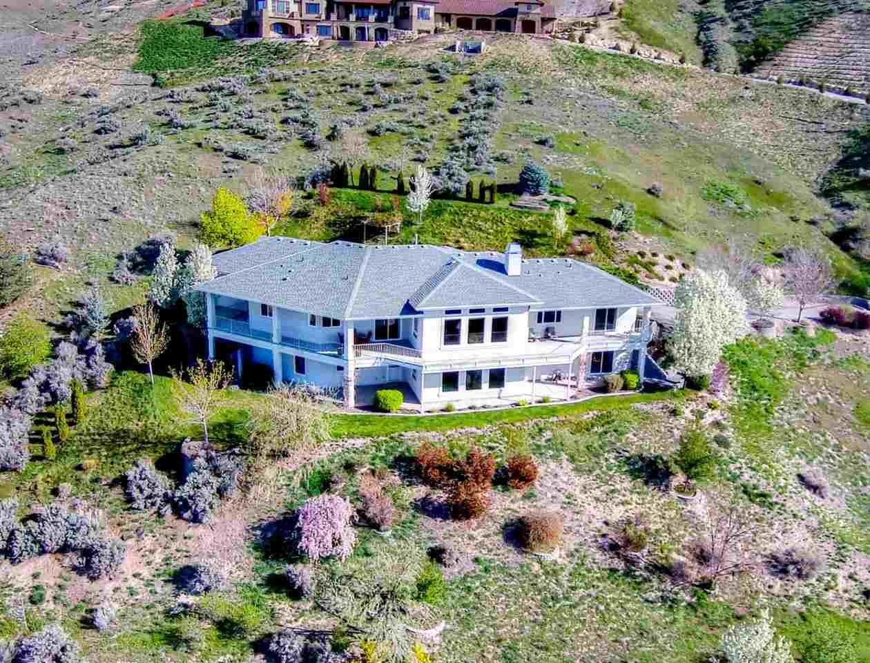 2360 W Spring Mountain Dr, Boise, ID 83702 photo 1
