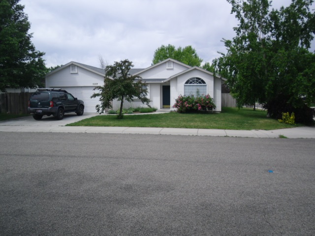 5357 N Ebbetts, Boise, ID 83713 photo 1