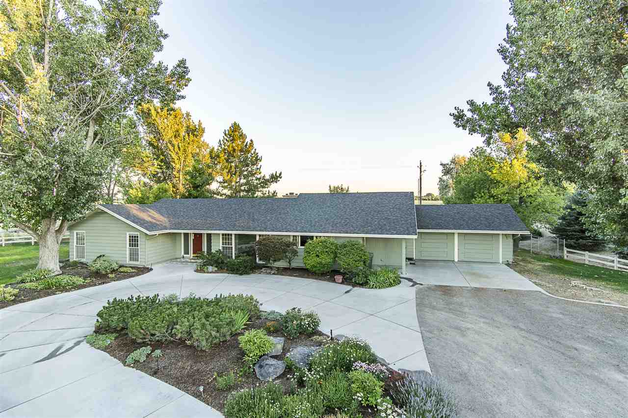 2324 Pole Line Rd E, Twin Falls, ID 83301 photo 1
