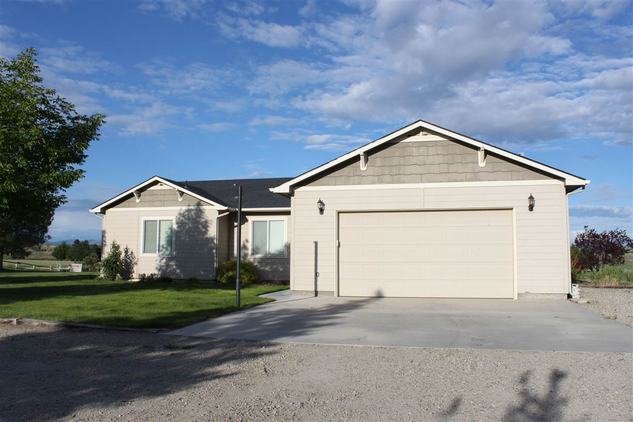 6110 SE 11th Ave, Caldwell, ID 83607 photo 1