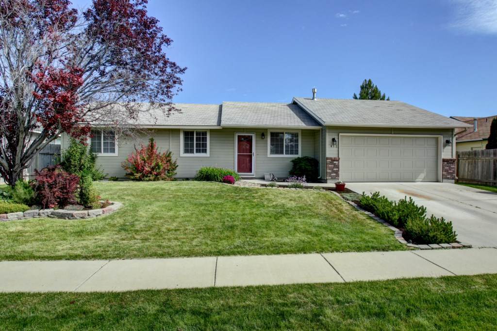 412 E Boise St, Kuna, ID 83634 photo 1