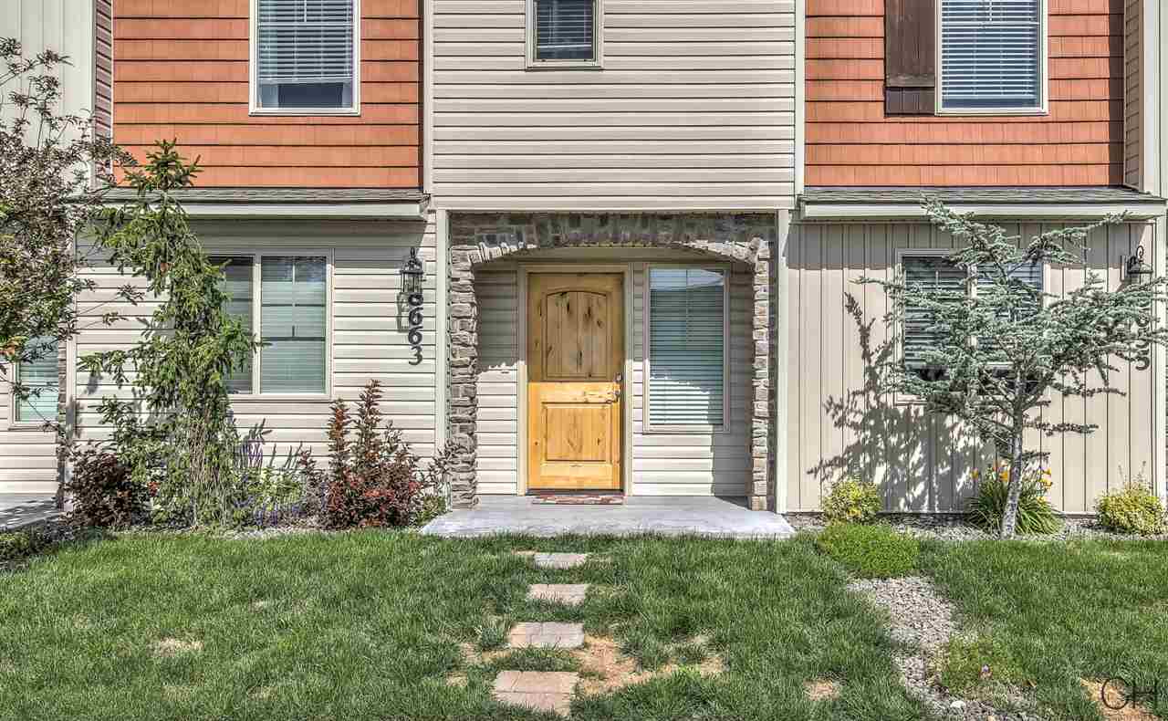 8663 W Pine Valley Ln, Boise, ID 83709 photo 1