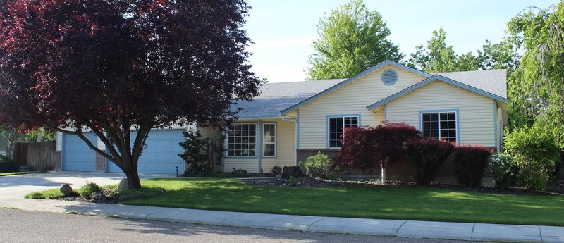 1493 E Bishop Dr, Eagle, ID 83616 photo 1