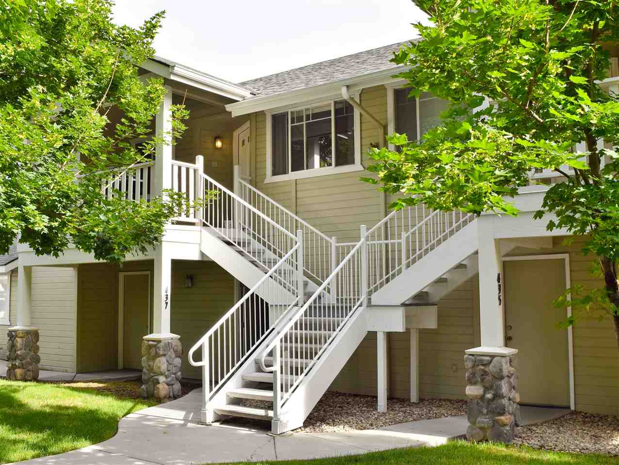 437 W State, Eagle, ID 83616 photo 1