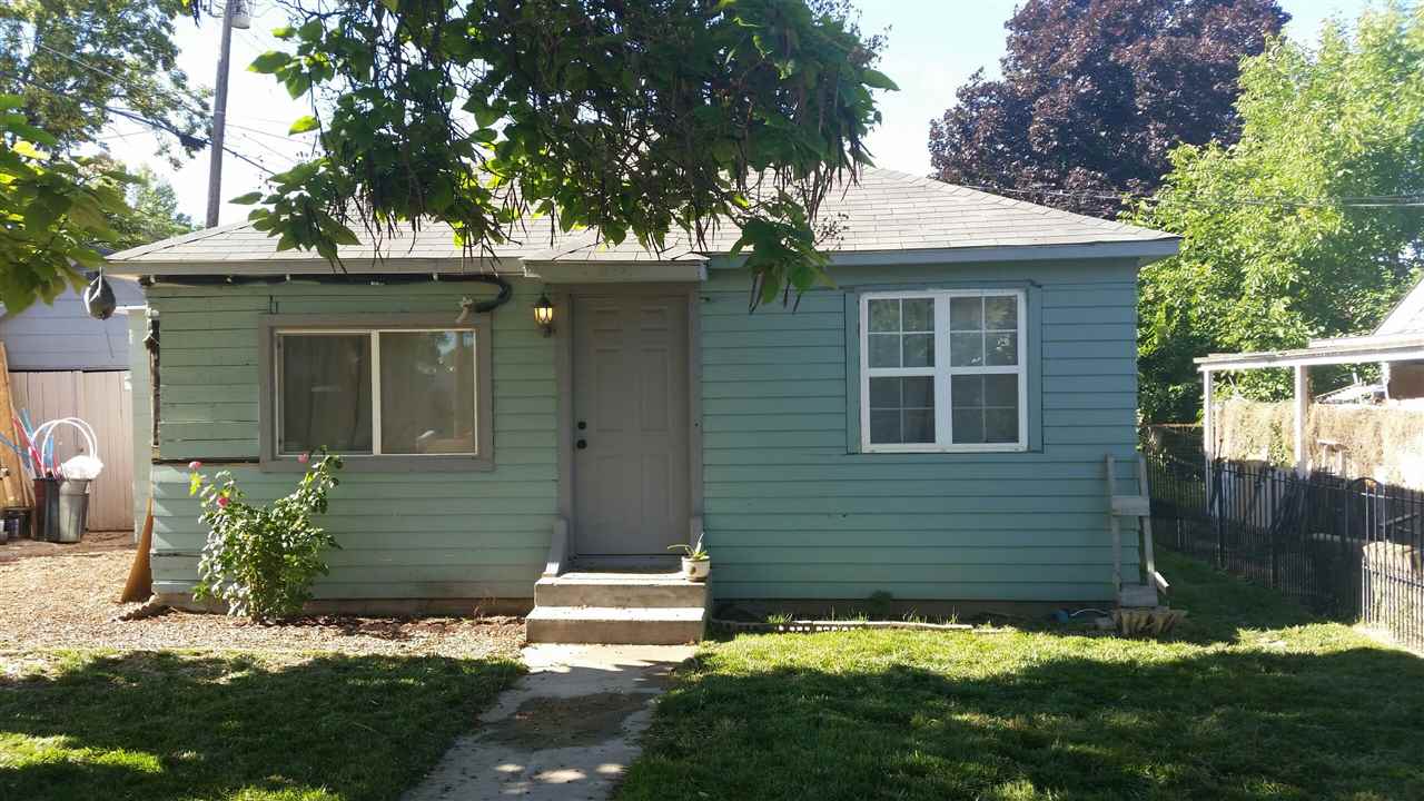 215 W Washington Ave, Nampa, ID 83686 photo 1