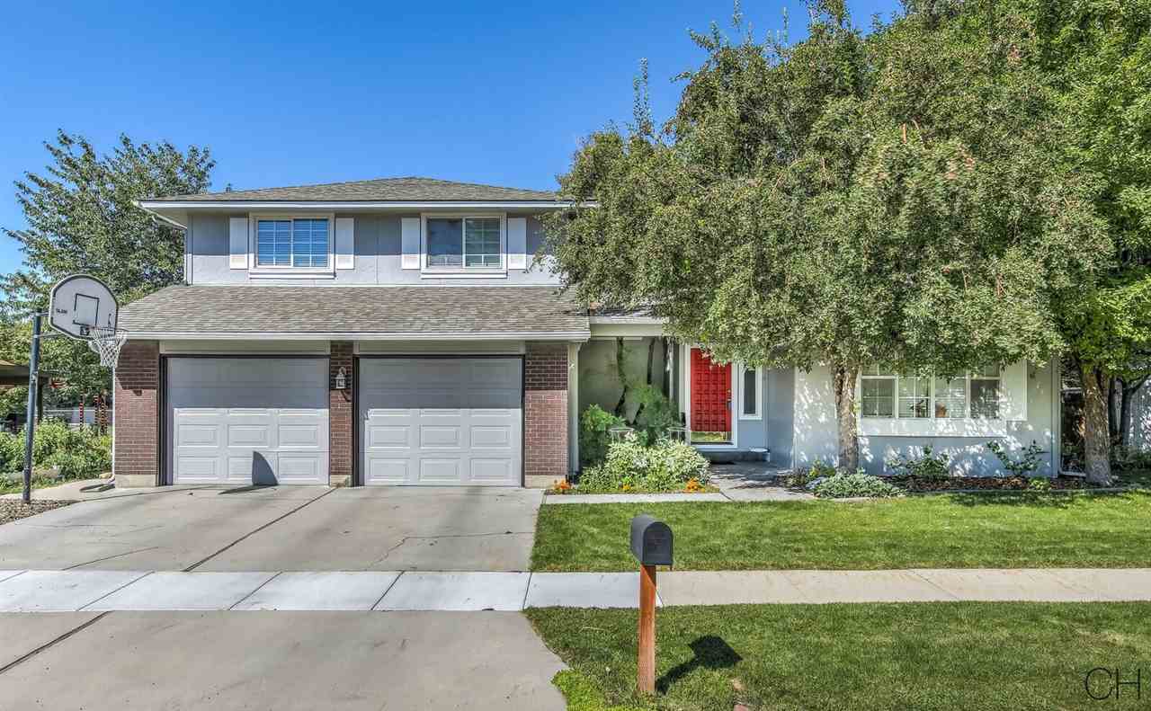 945 N Eagle Hills Way, Eagle, ID 83616 photo 1