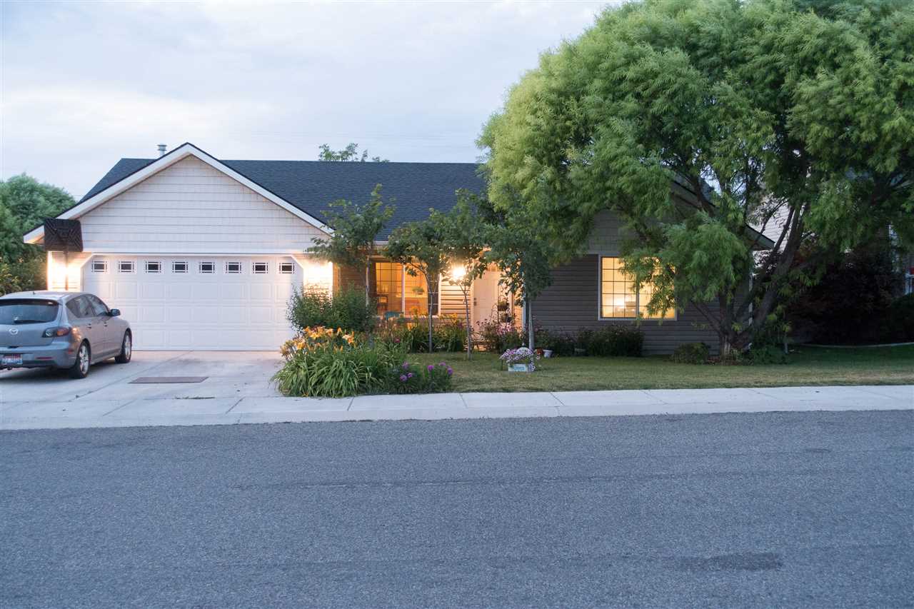 420 15th Ave W, Jerome, ID 83338 photo 1