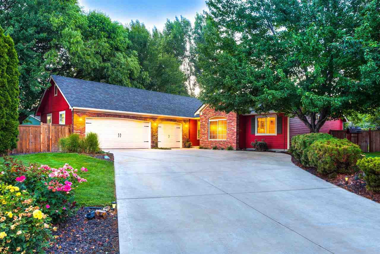 472 W Konavle Ct, Eagle, ID 83616 photo 1