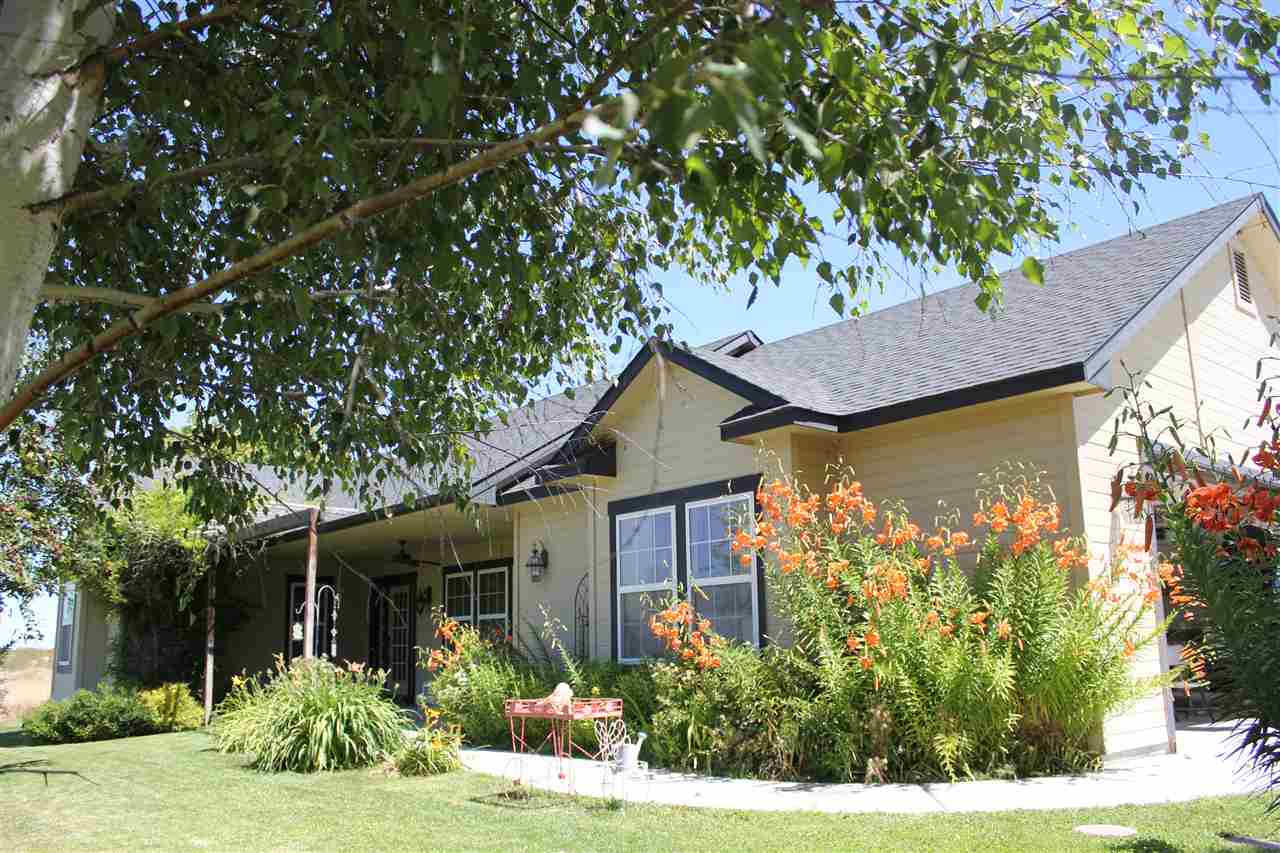 1080 Locker Ave, Parma, ID 83660 photo 1