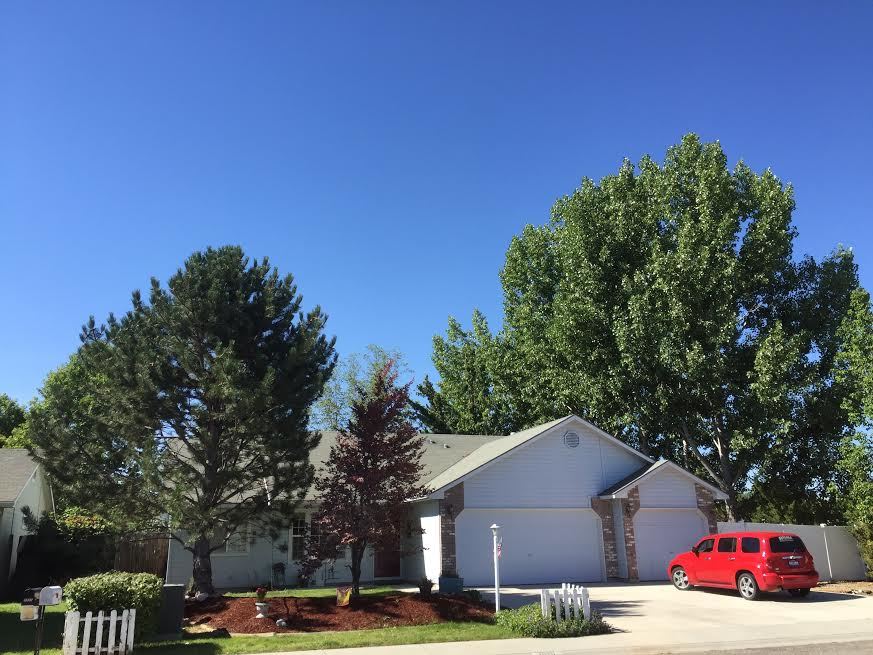 1915 E Kamay, Meridian, ID 83646 photo 1