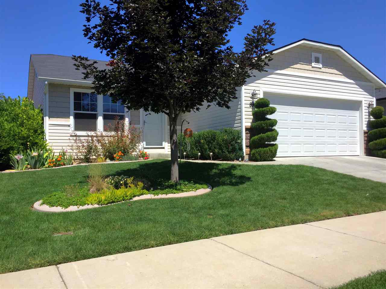 896 E Folgado, Kuna, ID 83634 photo 1