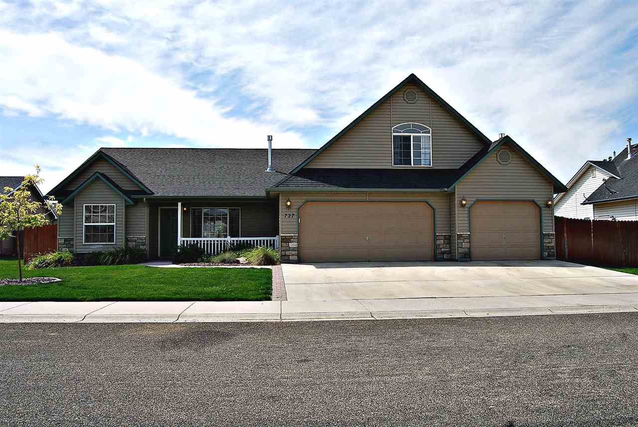 727 E Huckleberry, Kuna, ID 83634 photo 1