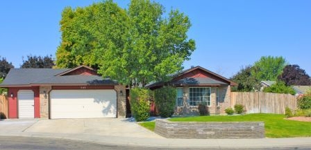 949 N Iris Pl, Boise, ID 83704 photo 1