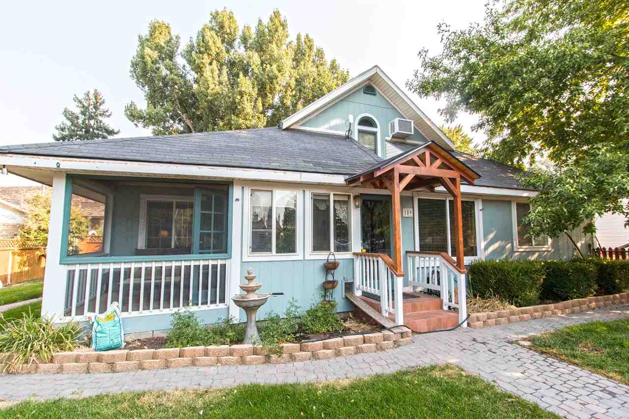 109 E 2nd St, Shoshone, ID 83352 photo 1
