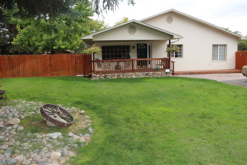 557 Buchanan St, Twin Falls, ID 83301 photo 1