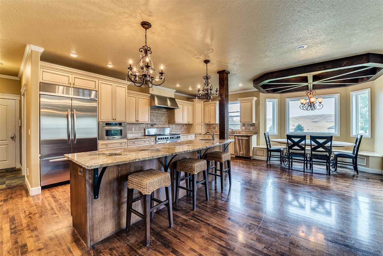 10336 W Deep Canyon Dr, Star, ID 83669 photo 1