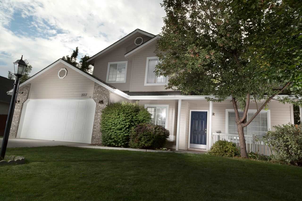 2717 N Valley Green Way, Meridian, ID 83646 photo 1