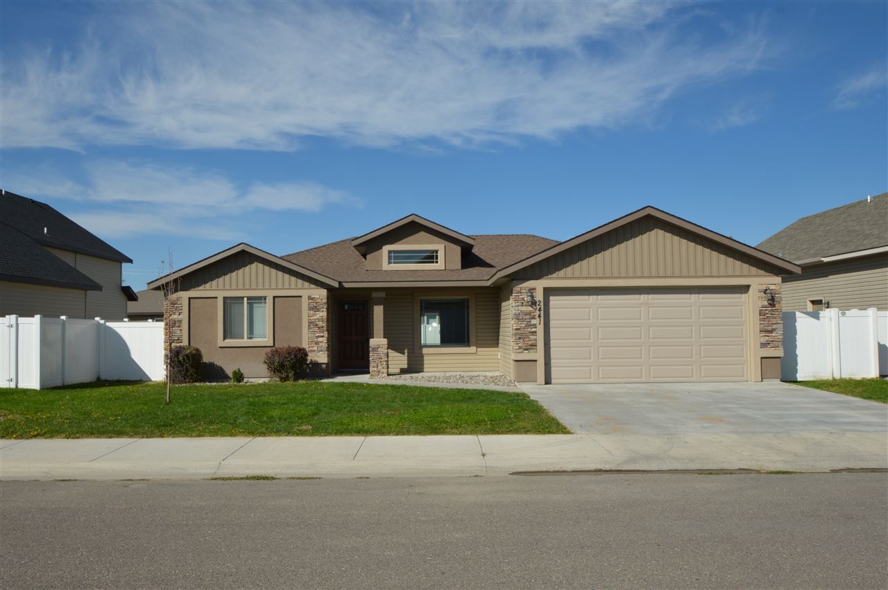 2441 Independence St, Twin Falls, ID 83301 photo 1