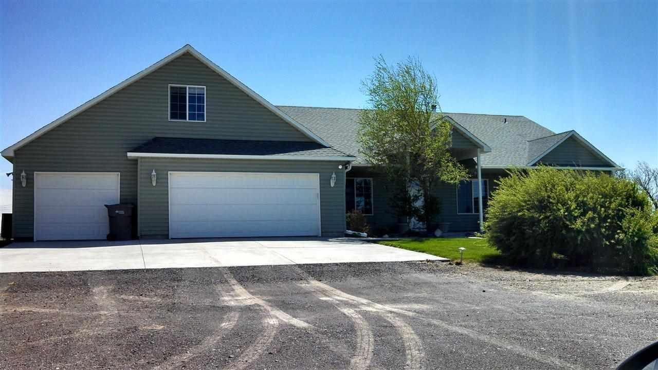 1060 E 2475 S, Hagerman, ID 83332 photo 1