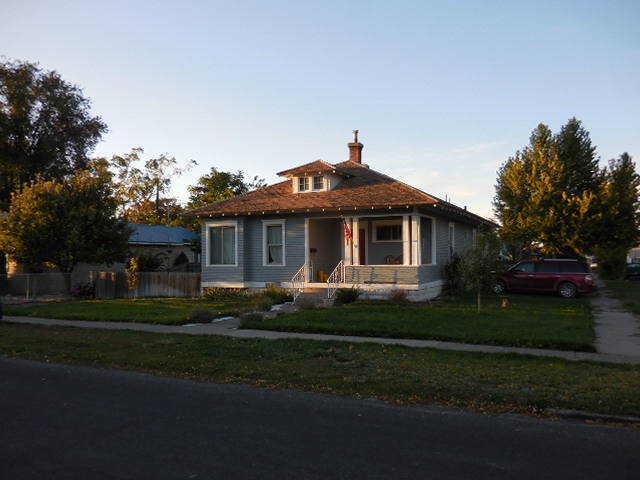 1239 4th Ave E, Twin Falls, ID 83301 photo 1