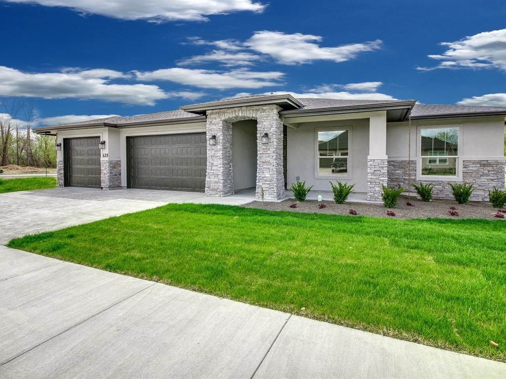 125 S Vandries, Eagle, ID 83616 photo 1