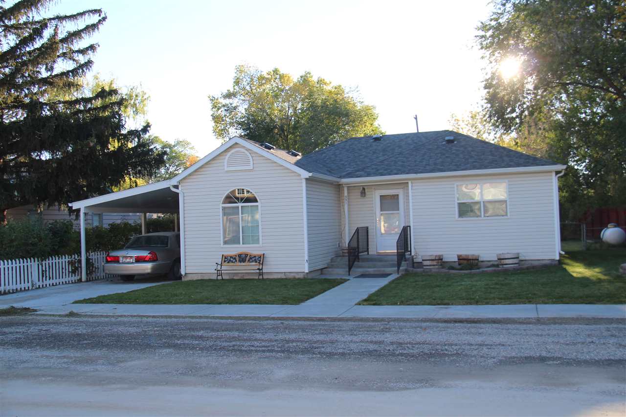 331 Louise Dr, Arco, ID 83213 photo 1