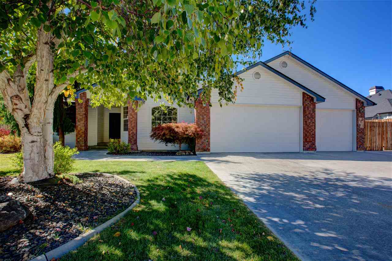 1371 N Echo Creek Pl, Eagle, ID 83616 photo 1