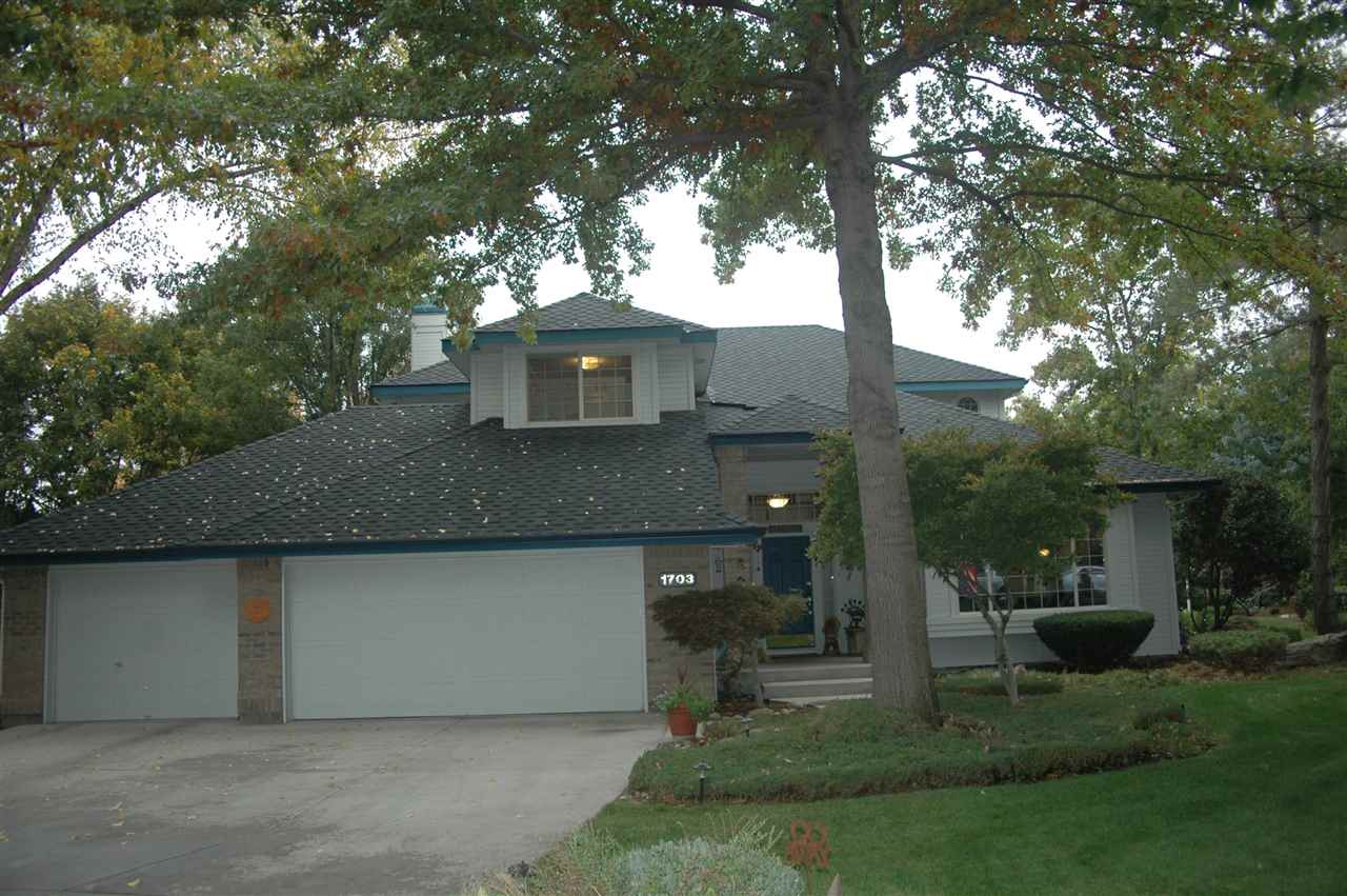 1703 E Stonybrook Ct, Eagle, ID 83616 photo 1