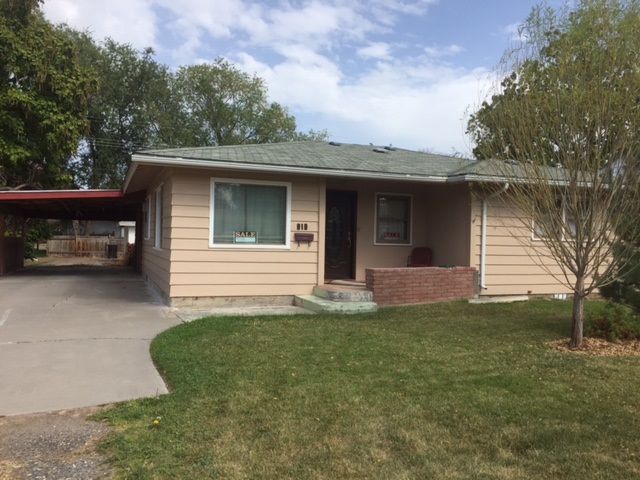 910 N 9th Ave, Buhl, ID 83316 photo 1