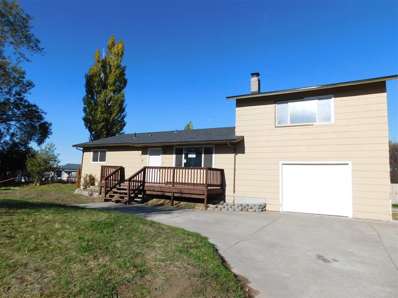 179 Pine Ave, Hansen, ID 83334 photo 1