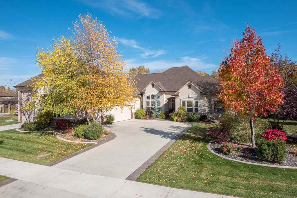 134 W River Mdw, Eagle, ID 83616 photo 1