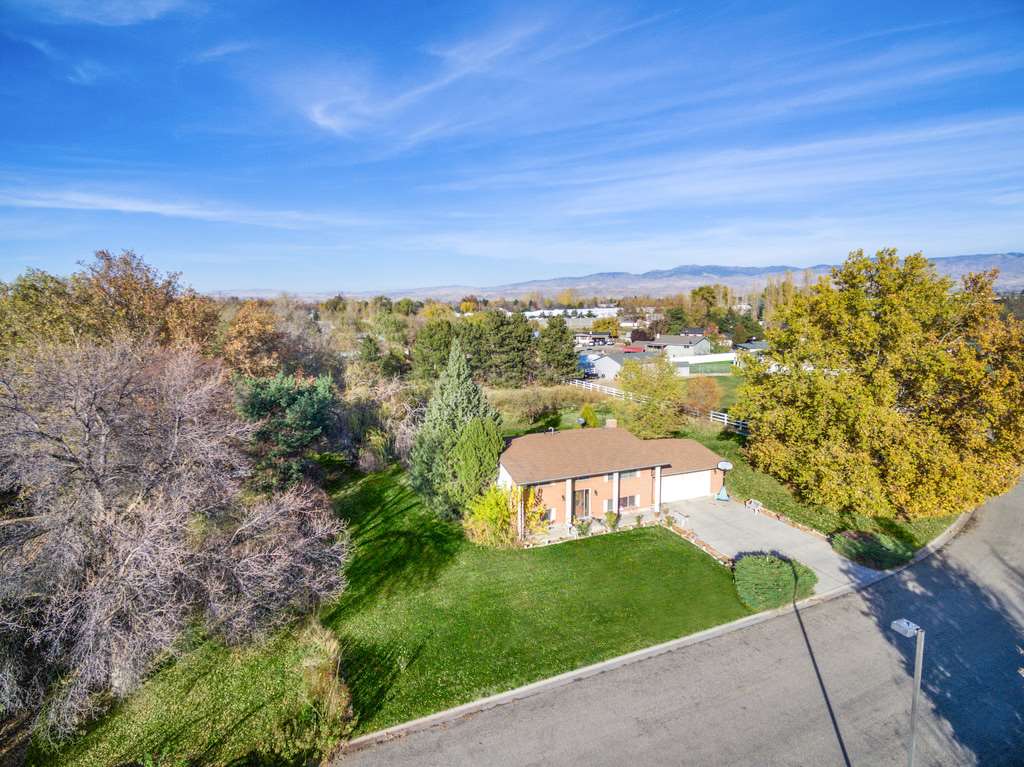 9464 W Hackamore St, Boise, ID 83709 photo 1