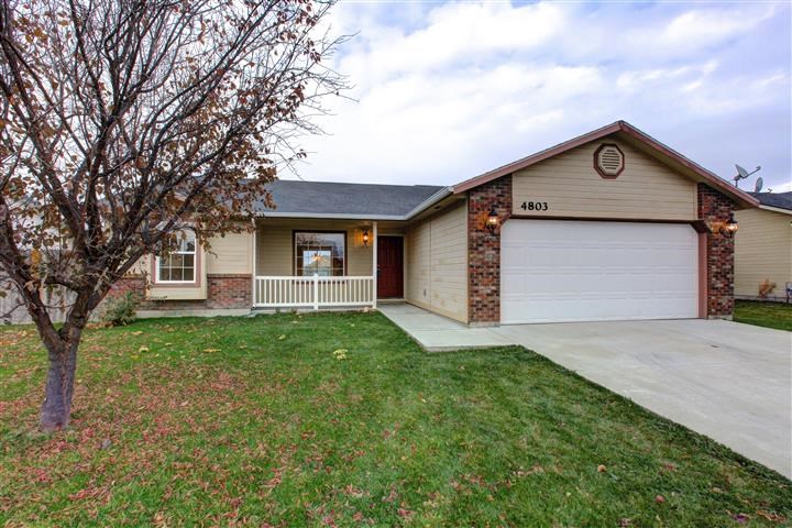 4803 Charmae St, Caldwell, ID 83607 photo 1