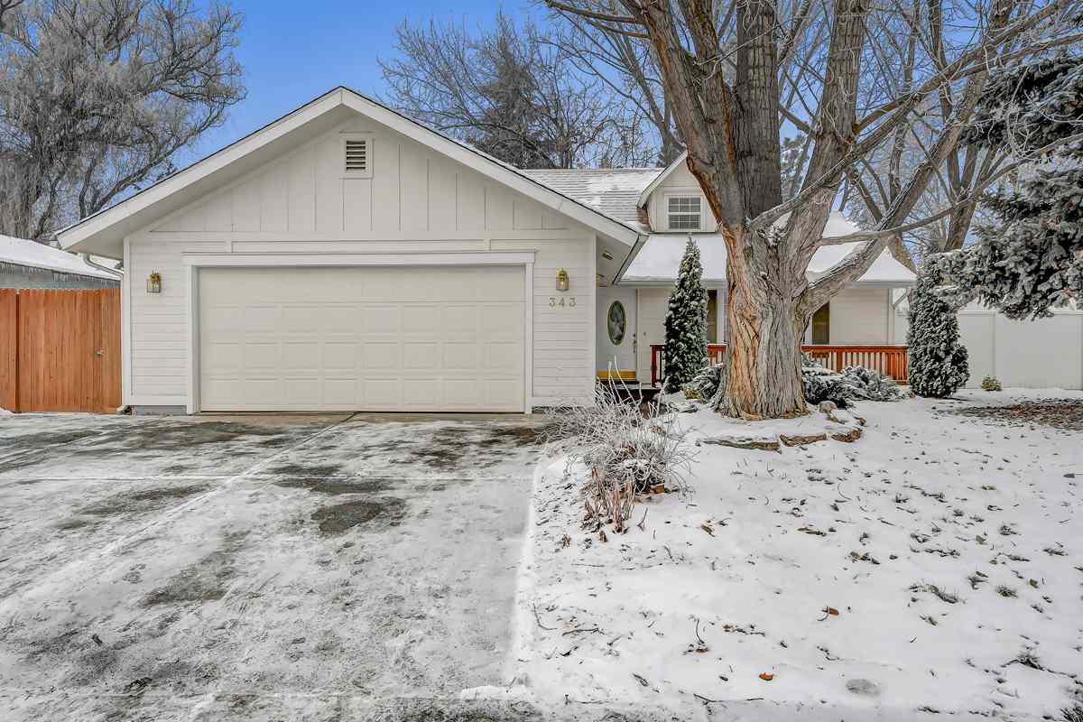 343 N 2nd St, Eagle, ID 83616 photo 1