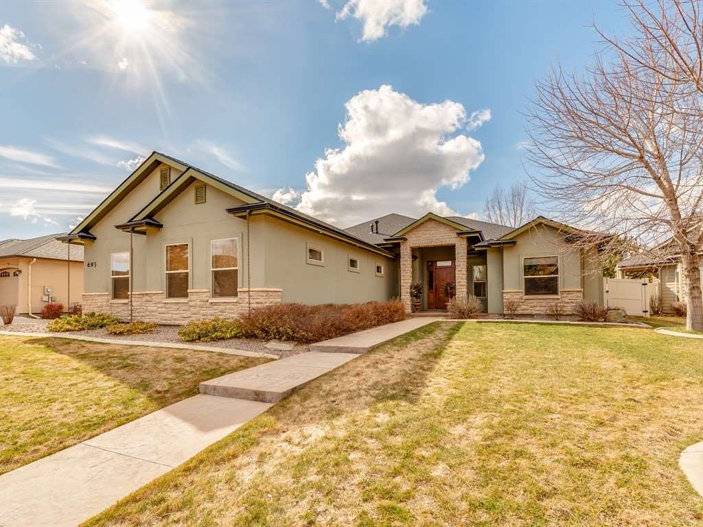 693 N Senora Way, Eagle, ID 83616 photo 1