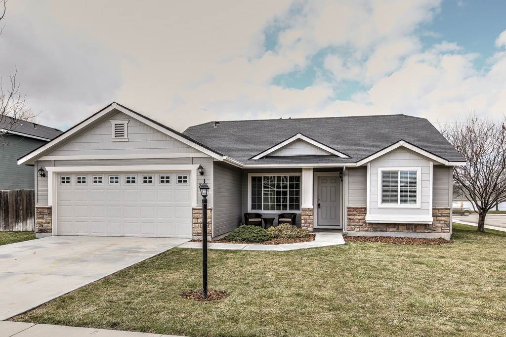 745 Kerogen Pl, Kuna, ID 83634 photo 1