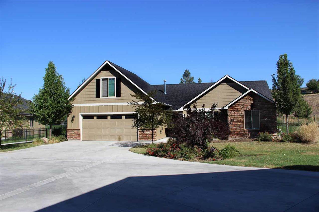 2436 E Halsey, Eagle, ID 83616 photo 1