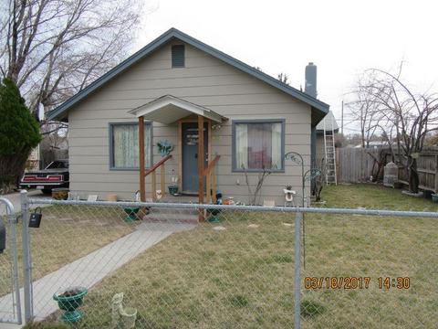 623 S 2nd St, Rupert, ID 83350 photo 1