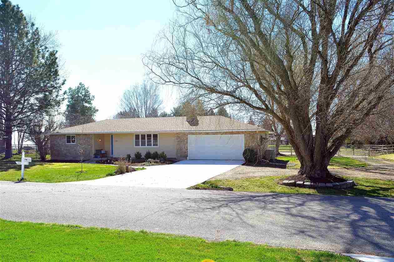 2217 W Burns, Eagle, ID 83616 photo 1