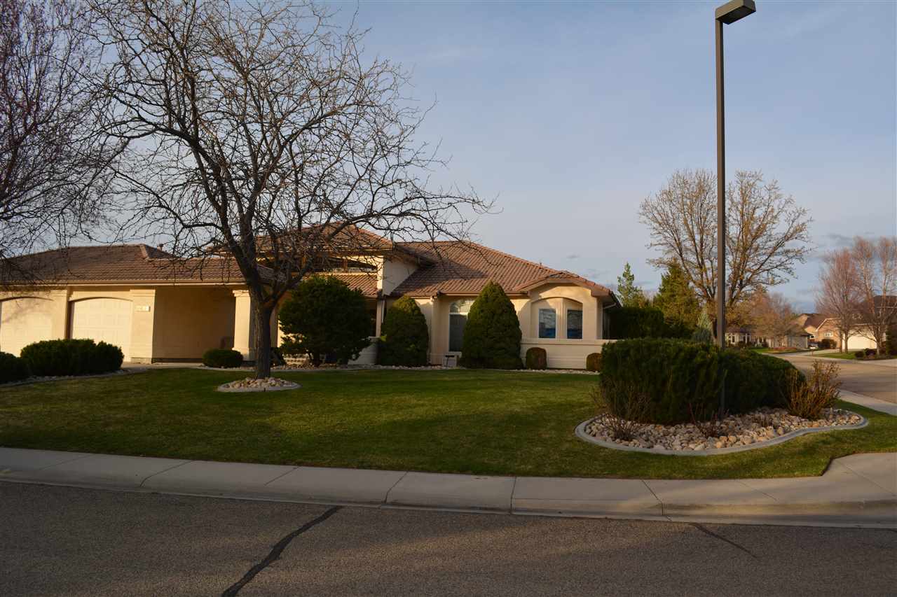 2422 Lenox Ct, Eagle, ID 83616 photo 1